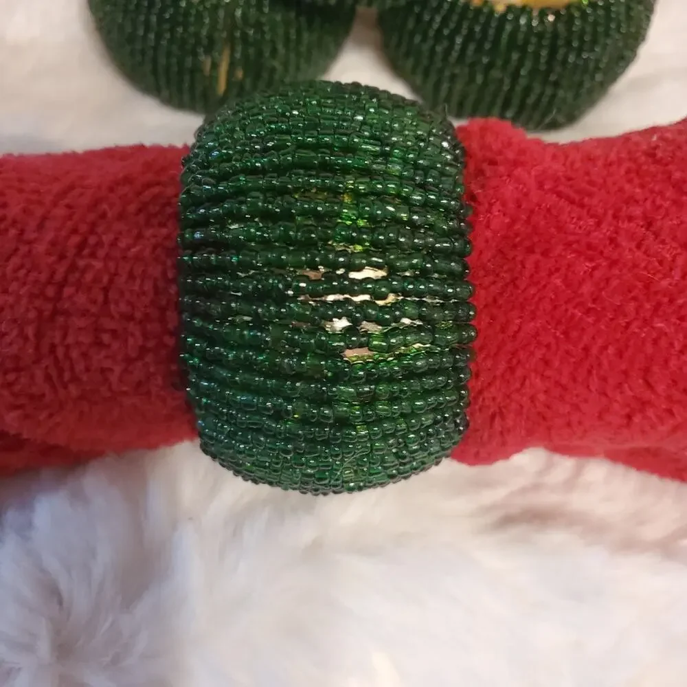 Pier 1 Set of 4 Beaded Green Napkin Rings / Holder